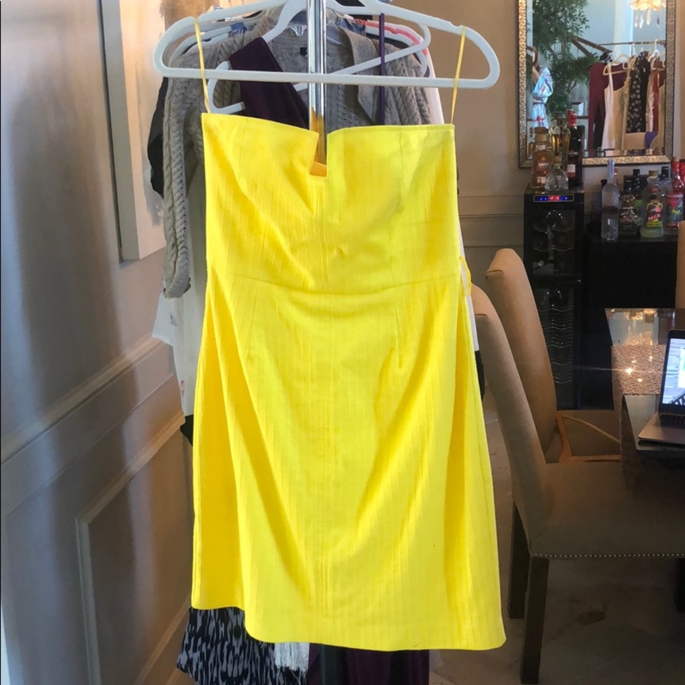 Trina Turk stunning yellow dress!